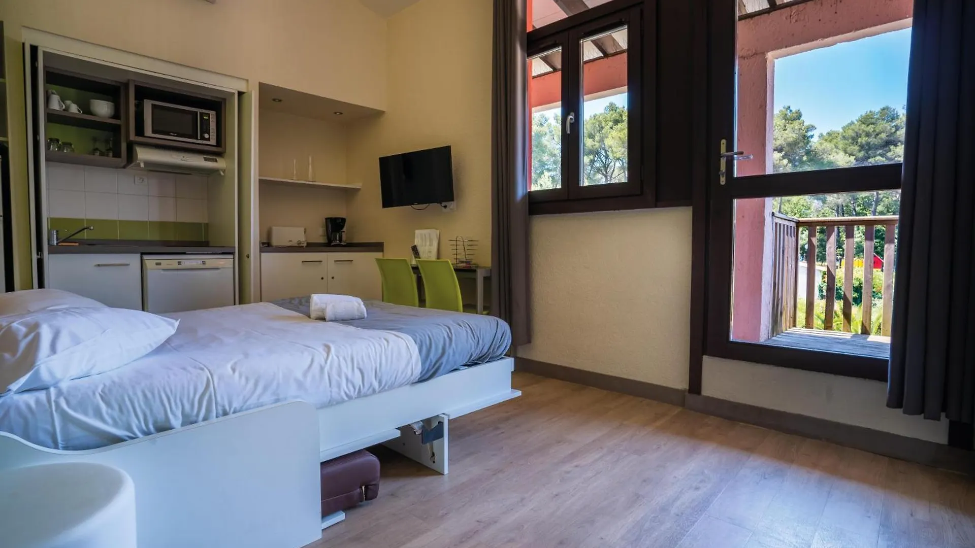 Hotel Belambra Clubs La Colle-Sur-Loup - Les Terrasses De Saint-Paul De Vence 3*,  Frankreich