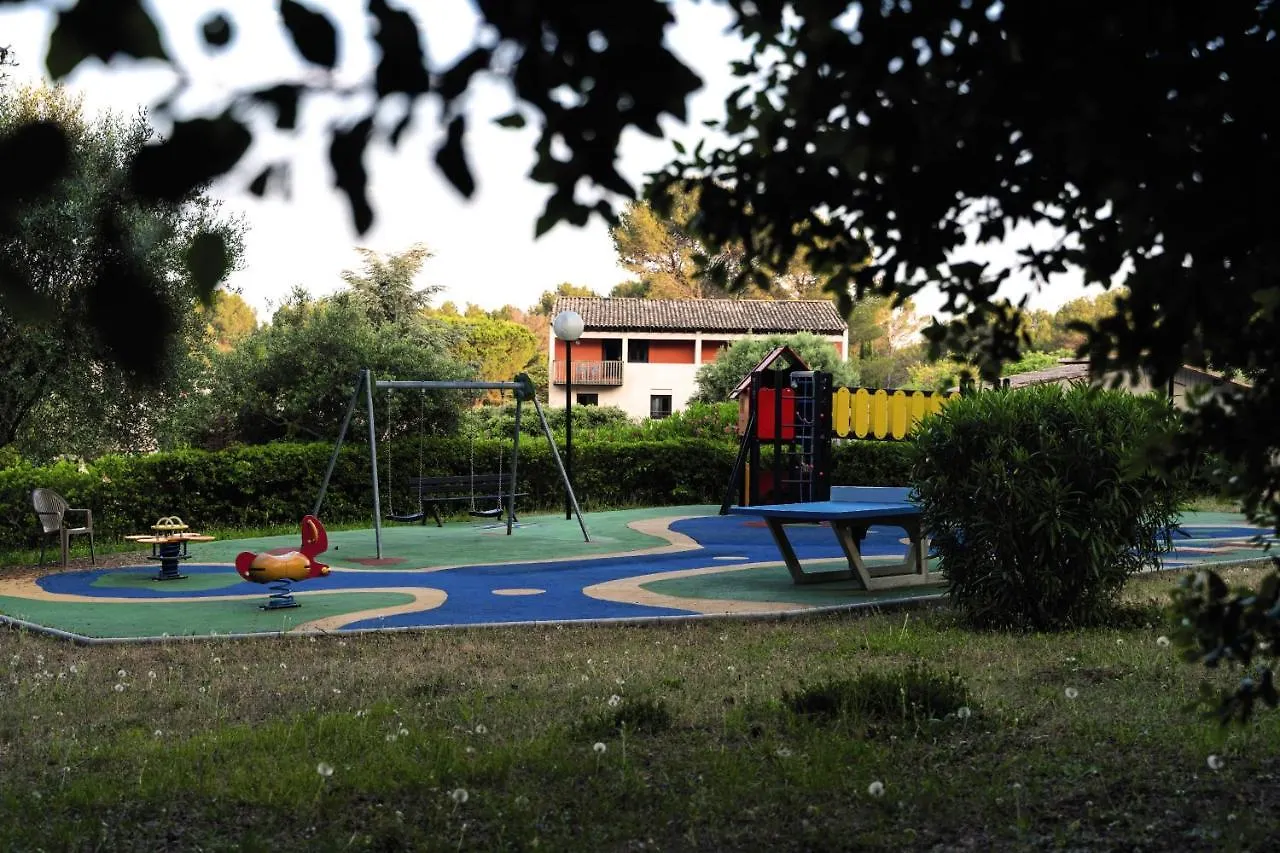 מלון Belambra Clubs La Colle-Sur-Loup - Les Terrasses De Saint-Paul De Vence צרפת